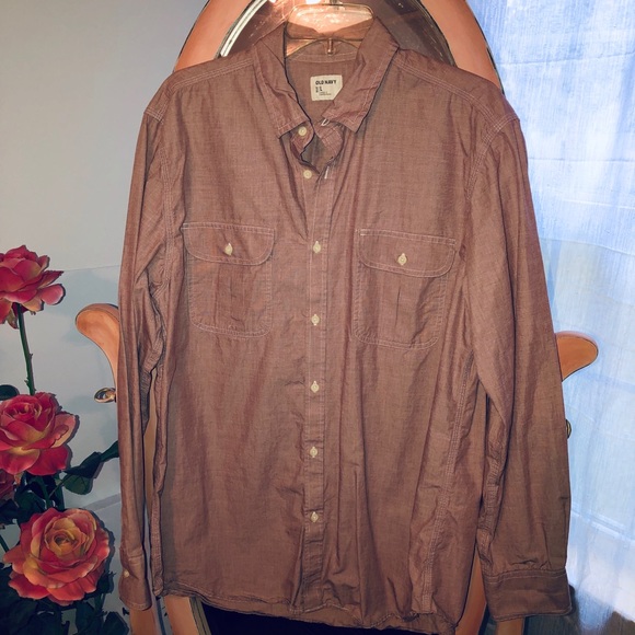 Old Navy Other - 🐥Old navy button up🐥